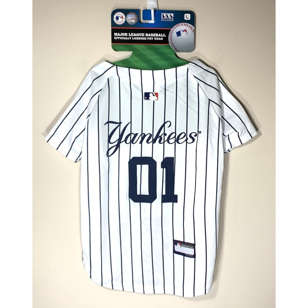 New York Yankees MLB Dog Jersey Large 26-40 lbs Pet First Pinstripe Costume NEW